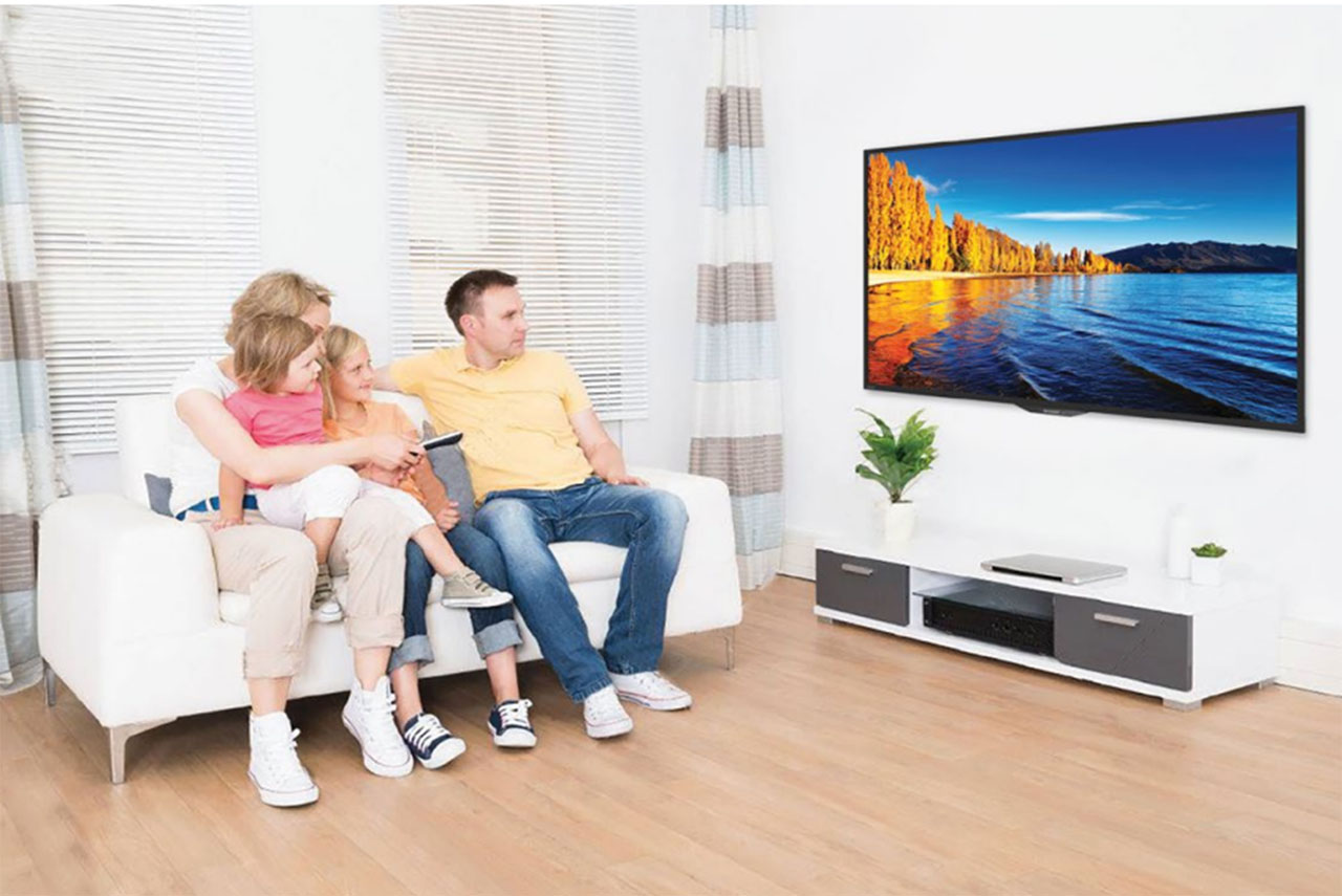 TV can strengthen family bonds - SHARP Malaysia